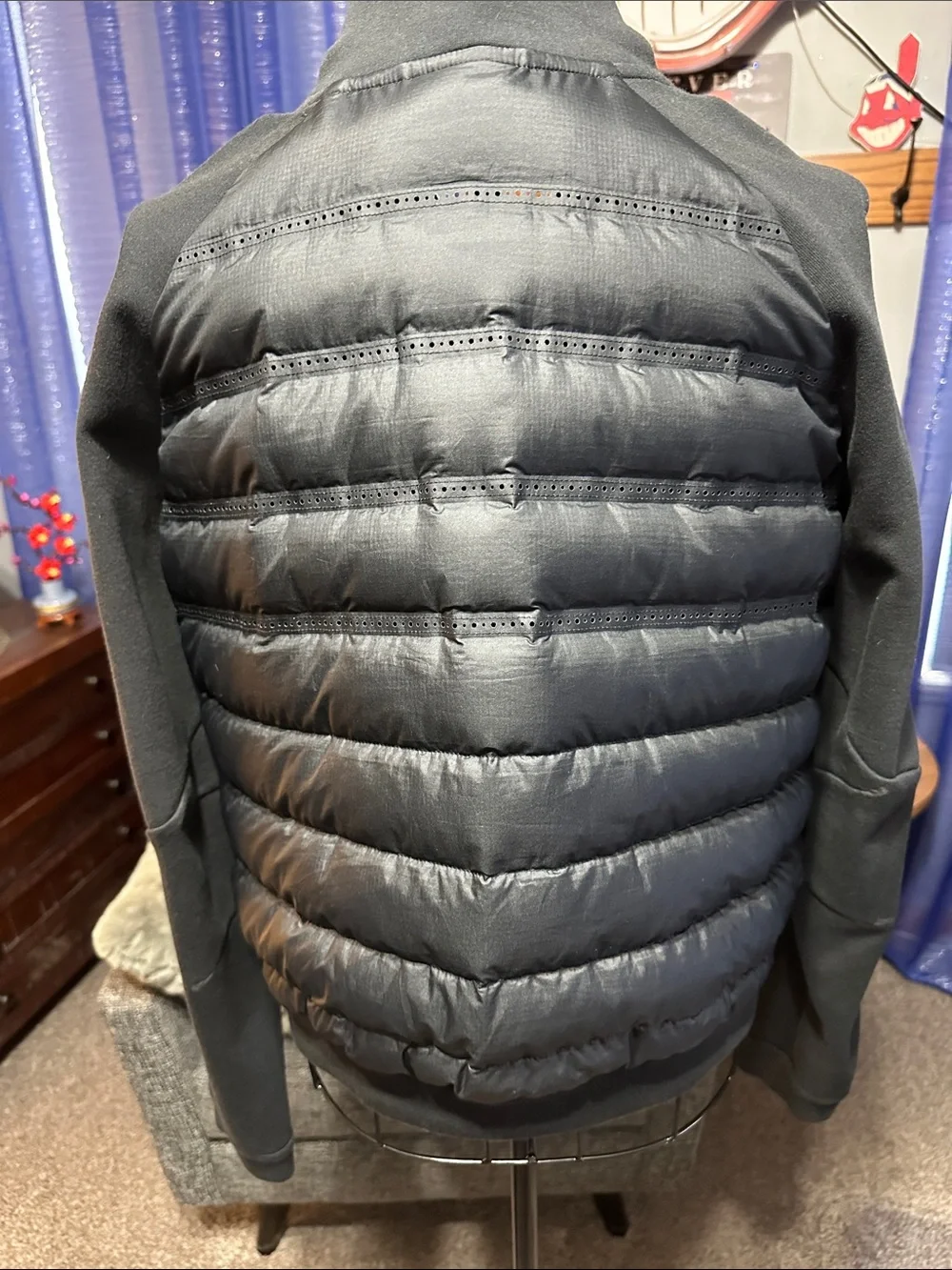 Nike Black Mixed-Media Puffer Jacket